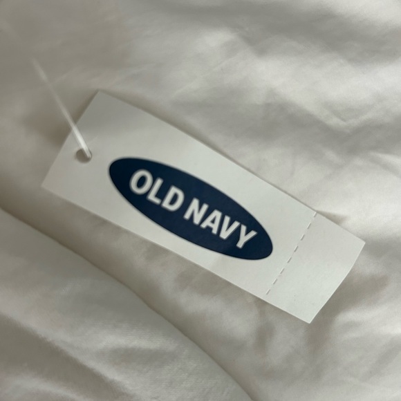 Old Navy Christmas Pajama Set! 🎄🎅🏻 - Picture 5 of 10